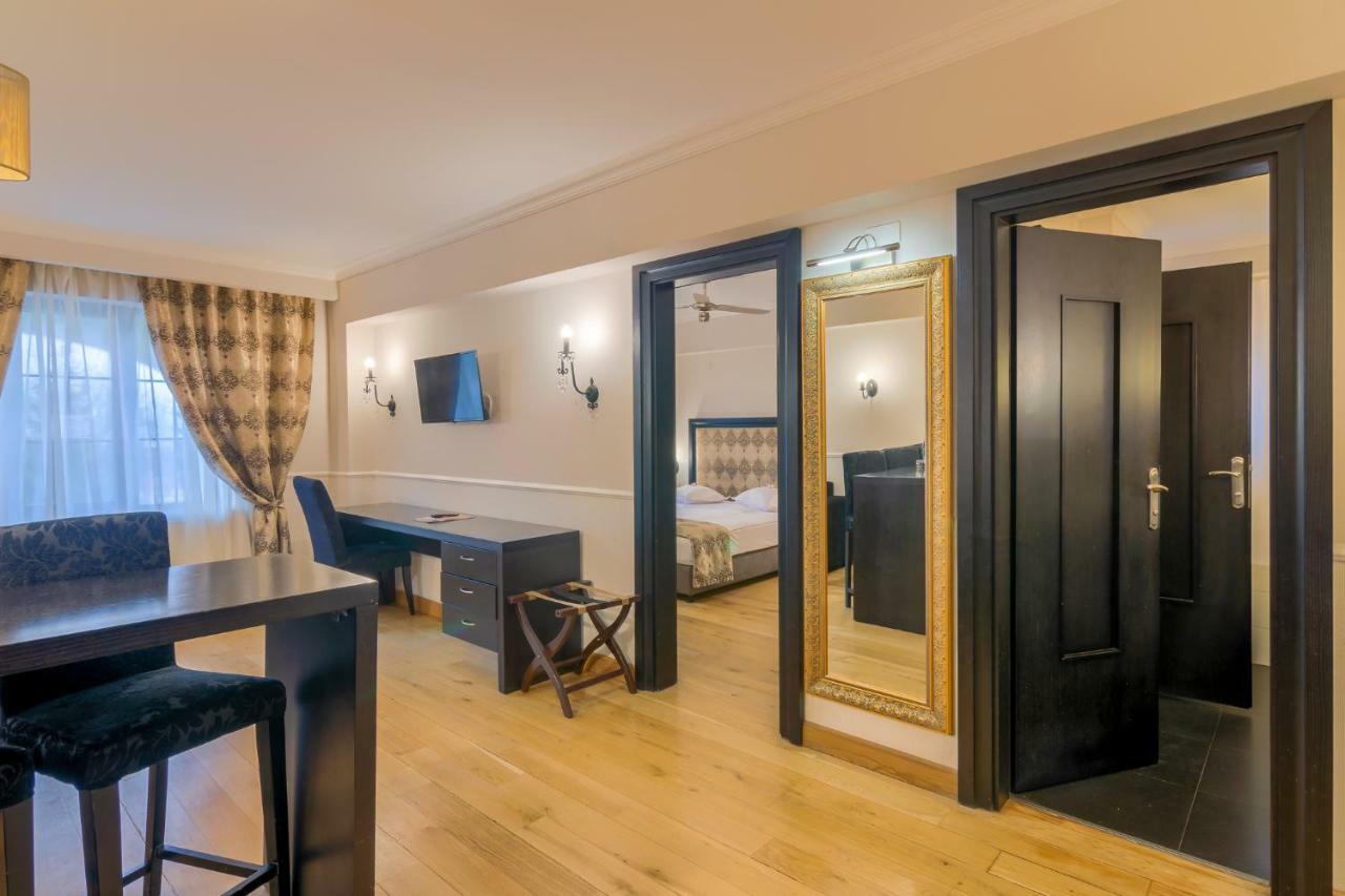 Rizzo Boutique Hotel Brassópojána Kültér fotó